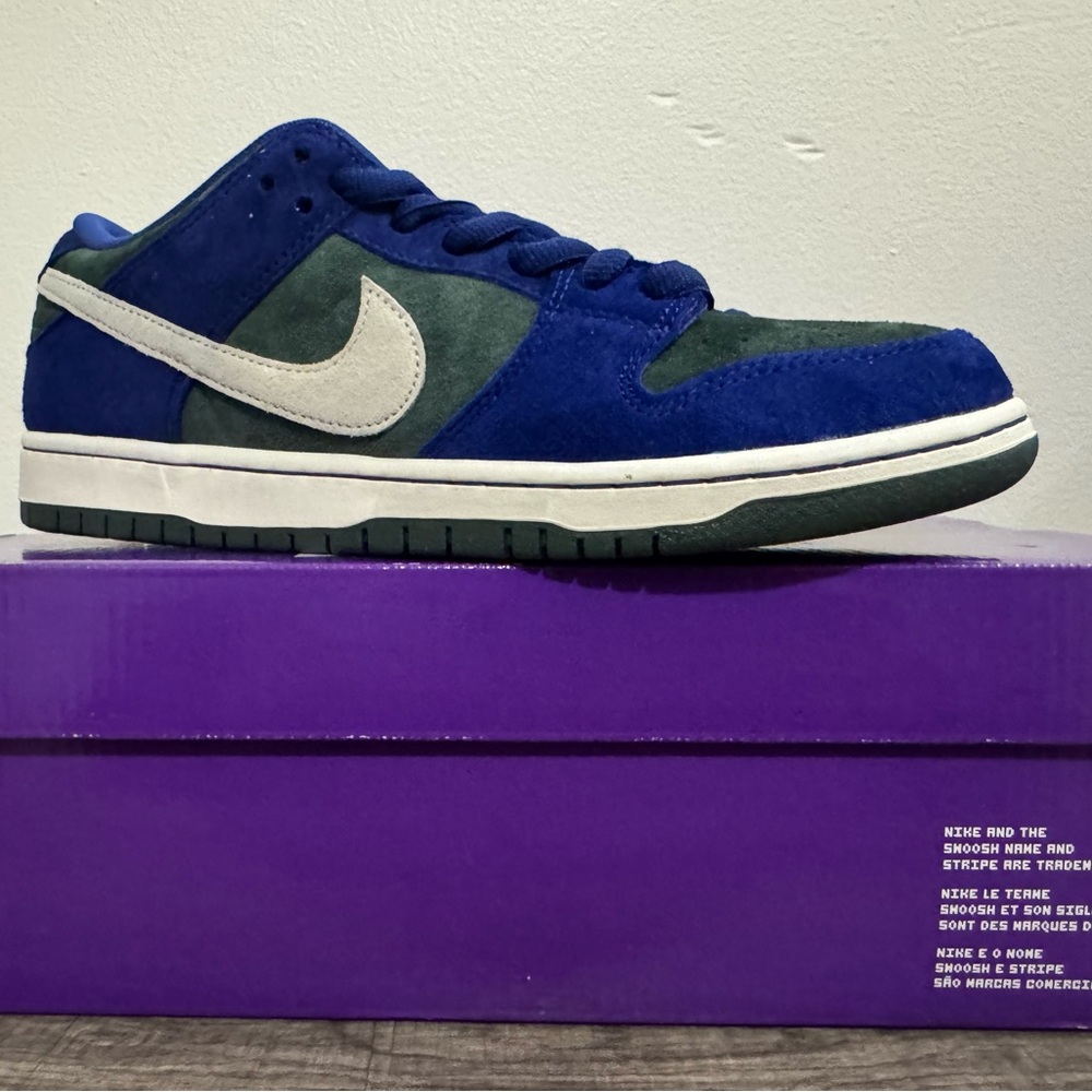 Nike Sb Dunk Low Pro Deep Royal Men’s Size 10